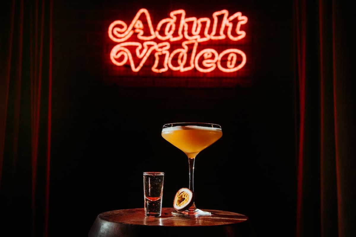 Boulevard Strip Tease strip club in London, London, United Kingdom