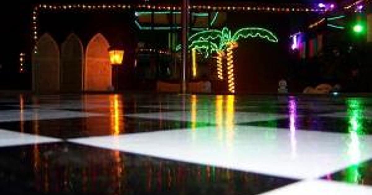 Coconut Cove strip club in Homer City, IA, United States