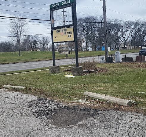 Gigi Lounge strip club in Brook Park, OH, United States