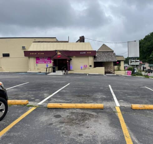 Gold and Silver strip club in Roanoke, VA, United States