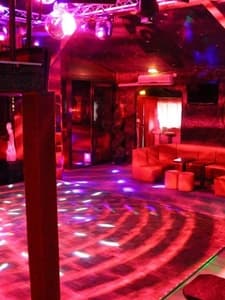 Hot Club strip club in Roqueseriere, France