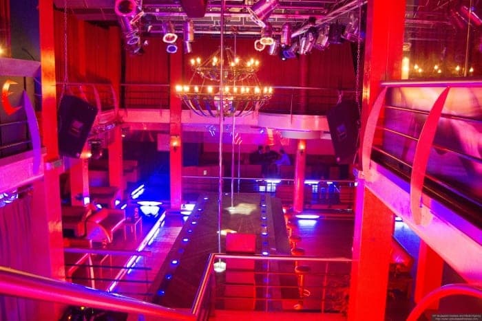 Life Strip Club strip club in Vila Nova De Gaia, Portugal