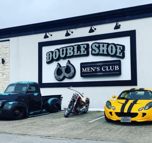 Lipstick Gentlemens Club strip club in Bacliff, TX, United States