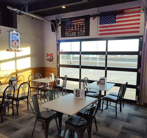 Ossy's Lounge strip club in Carroll, IA, United States