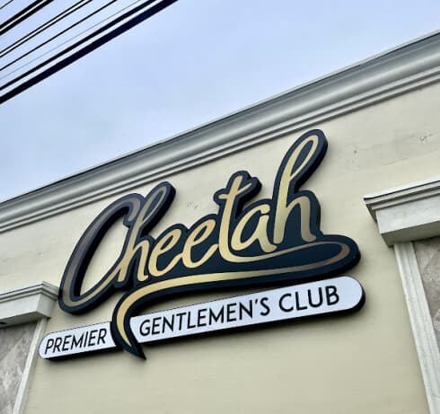 Platinum Plus strip club in Lexington, KY, United States