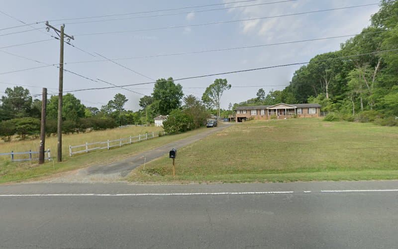 Platinum Royale strip club in Hillsborough, NC, United States