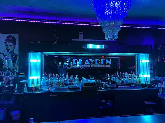 Playpen strip club in Wilder, KY, United States