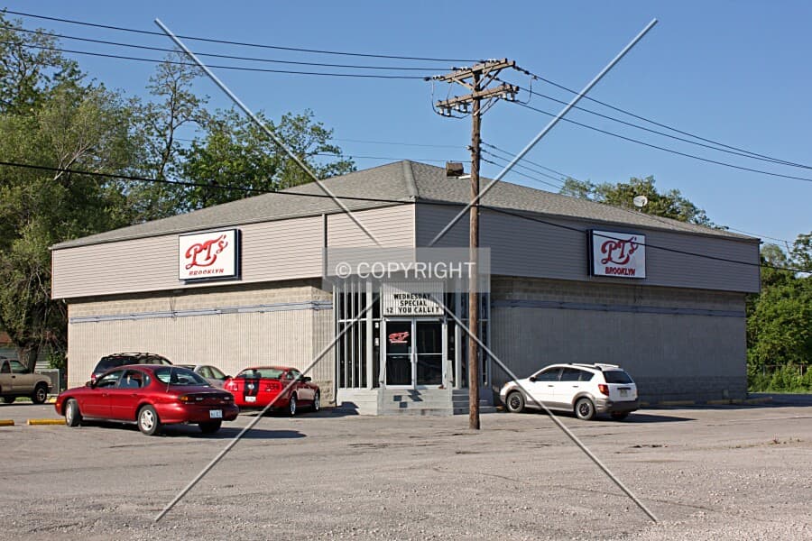 PT's strip club in Brooklyn, IL, United States