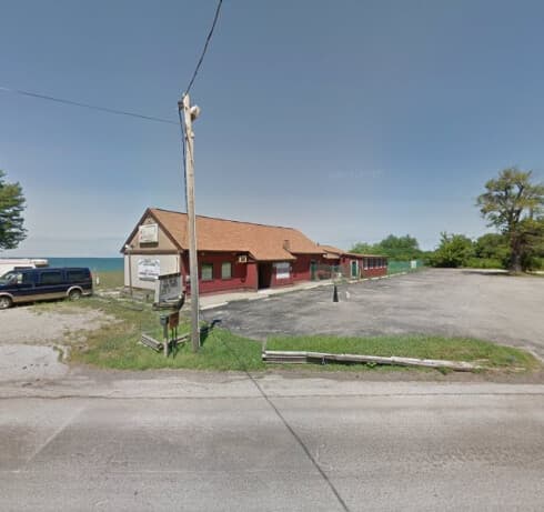 Rare Cherry Gentlemen's Club strip club in Ashtabula, OH, United States