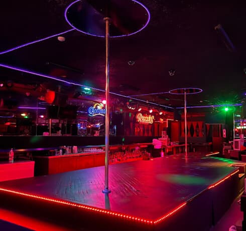 Roxxies strip club in Paterson, NJ, United States
