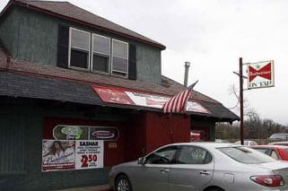 Sasnak strip club in Topeka, KS, United States