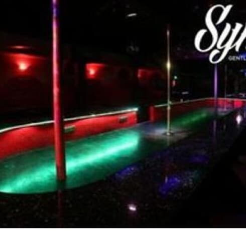 Synn Gentlemens Club strip club in Van Nuys, CA, United States
