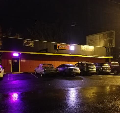 The Firehouse Cabaret strip club in Salem, OR, United States