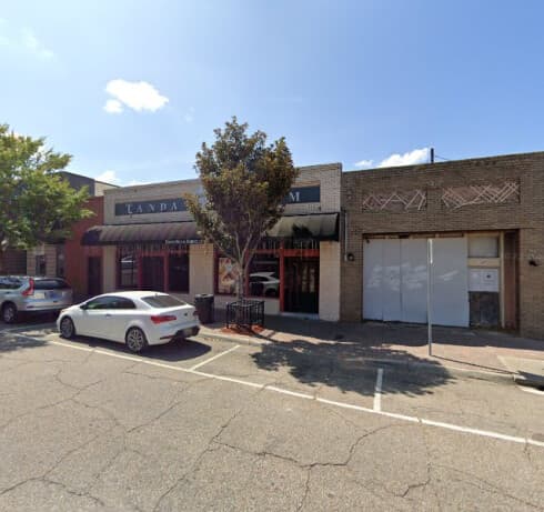 The Tanda Room strip club in Dothan, AL, United States