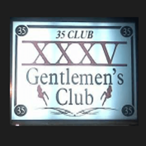 XXXV Gentleman's Club strip club in Sayreville, NJ, United States
